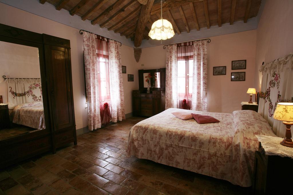 ブオンコンヴェント Fattoria Armenaヴィラ 部屋 写真