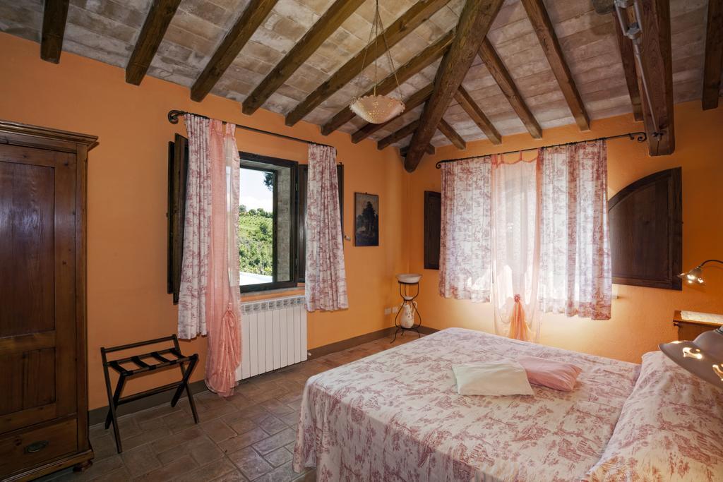ブオンコンヴェント Fattoria Armenaヴィラ 部屋 写真
