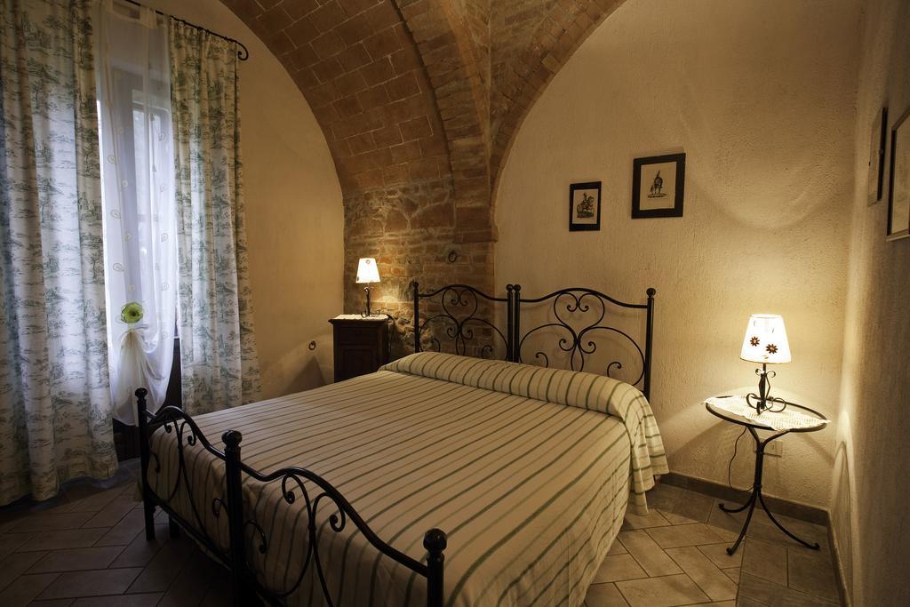 ブオンコンヴェント Fattoria Armenaヴィラ 部屋 写真
