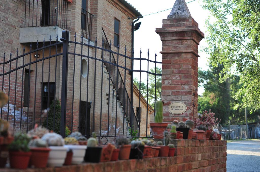 ブオンコンヴェント Fattoria Armenaヴィラ エクステリア 写真